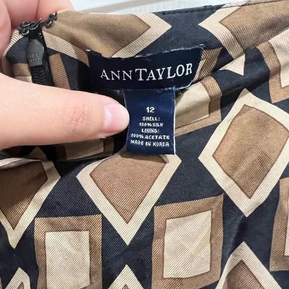 Ann Taylor Women’s Silk Skirt - Picture 3 of 6